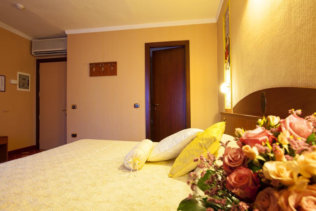 Boutique Hotel Puccini Montecatini Terme Exterior foto